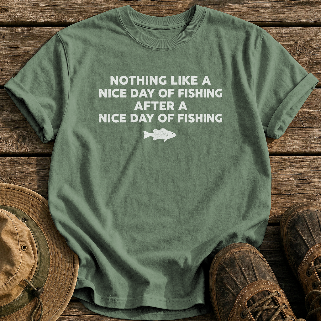 A Nice Day Of Fishing tee - Moss - front